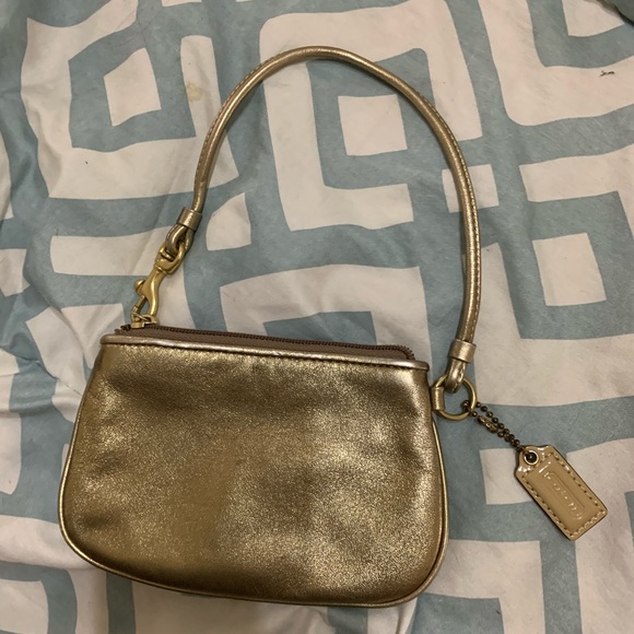 Gold Coach wristlet - Picture 2 of 4